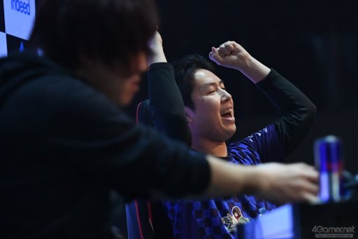 画像ギャラリー No.018のサムネイル画像 / ［EVO Japan］写真と共に振り返るDay3，現地レポートまとめ。「鉄拳7」「ストV AE」など4部門の決勝が行われ，3日間にわたる激闘が決着する