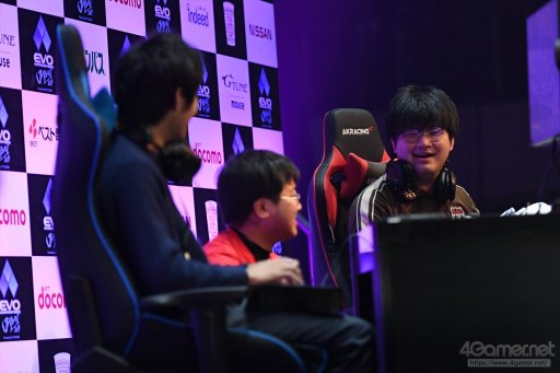 画像ギャラリー No.021のサムネイル画像 / ［EVO Japan］写真と共に振り返るDay3，現地レポートまとめ。「鉄拳7」「ストV AE」など4部門の決勝が行われ，3日間にわたる激闘が決着する