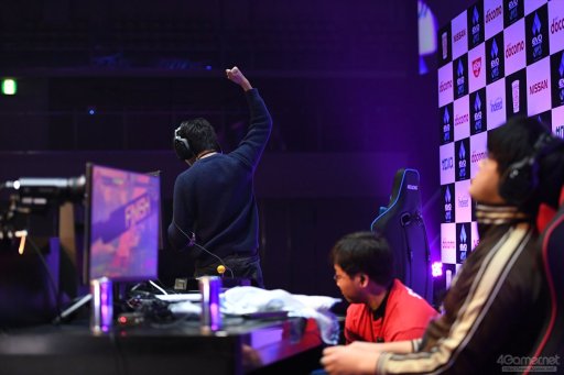 画像ギャラリー No.023のサムネイル画像 / ［EVO Japan］写真と共に振り返るDay3，現地レポートまとめ。「鉄拳7」「ストV AE」など4部門の決勝が行われ，3日間にわたる激闘が決着する