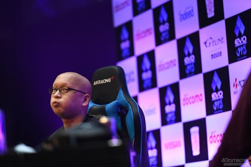 画像ギャラリー No.025のサムネイル画像 / ［EVO Japan］写真と共に振り返るDay3，現地レポートまとめ。「鉄拳7」「ストV AE」など4部門の決勝が行われ，3日間にわたる激闘が決着する