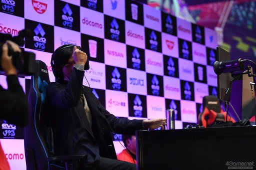 画像ギャラリー No.027のサムネイル画像 / ［EVO Japan］写真と共に振り返るDay3，現地レポートまとめ。「鉄拳7」「ストV AE」など4部門の決勝が行われ，3日間にわたる激闘が決着する