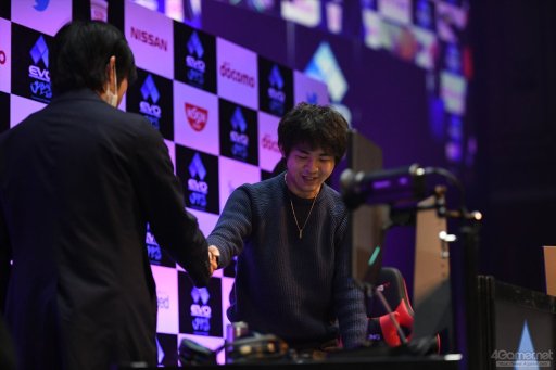 画像ギャラリー No.029のサムネイル画像 / ［EVO Japan］写真と共に振り返るDay3，現地レポートまとめ。「鉄拳7」「ストV AE」など4部門の決勝が行われ，3日間にわたる激闘が決着する