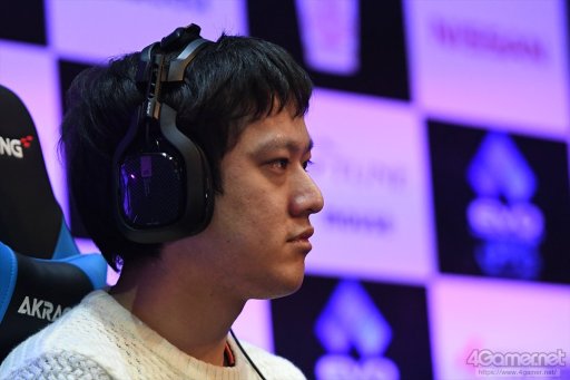 画像ギャラリー No.039のサムネイル画像 / ［EVO Japan］写真と共に振り返るDay3，現地レポートまとめ。「鉄拳7」「ストV AE」など4部門の決勝が行われ，3日間にわたる激闘が決着する