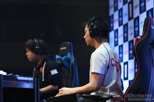 画像ギャラリー No.055のサムネイル画像 / ［EVO Japan］写真と共に振り返るDay3，現地レポートまとめ。「鉄拳7」「ストV AE」など4部門の決勝が行われ，3日間にわたる激闘が決着する