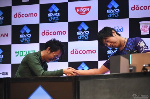 画像ギャラリー No.060のサムネイル画像 / ［EVO Japan］写真と共に振り返るDay3，現地レポートまとめ。「鉄拳7」「ストV AE」など4部門の決勝が行われ，3日間にわたる激闘が決着する