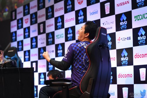 画像ギャラリー No.061のサムネイル画像 / ［EVO Japan］写真と共に振り返るDay3，現地レポートまとめ。「鉄拳7」「ストV AE」など4部門の決勝が行われ，3日間にわたる激闘が決着する