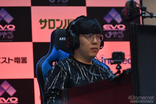 画像ギャラリー No.071のサムネイル画像 / ［EVO Japan］写真と共に振り返るDay3，現地レポートまとめ。「鉄拳7」「ストV AE」など4部門の決勝が行われ，3日間にわたる激闘が決着する