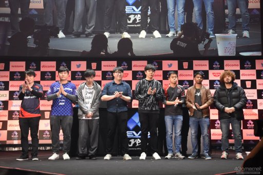 画像ギャラリー No.076のサムネイル画像 / ［EVO Japan］写真と共に振り返るDay3，現地レポートまとめ。「鉄拳7」「ストV AE」など4部門の決勝が行われ，3日間にわたる激闘が決着する