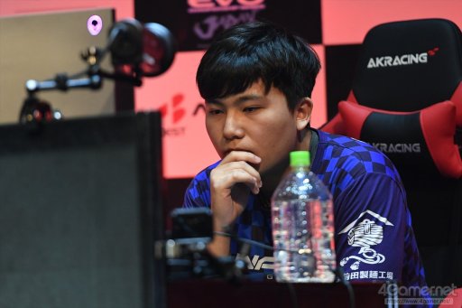 画像ギャラリー No.085のサムネイル画像 / ［EVO Japan］写真と共に振り返るDay3，現地レポートまとめ。「鉄拳7」「ストV AE」など4部門の決勝が行われ，3日間にわたる激闘が決着する