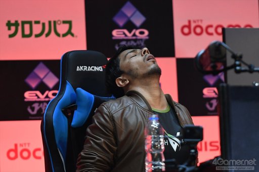 画像ギャラリー No.102のサムネイル画像 / ［EVO Japan］写真と共に振り返るDay3，現地レポートまとめ。「鉄拳7」「ストV AE」など4部門の決勝が行われ，3日間にわたる激闘が決着する