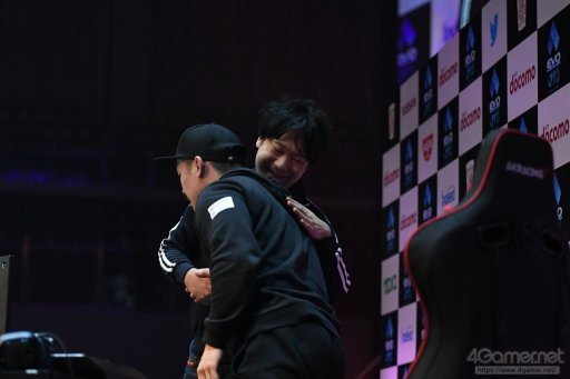 画像ギャラリー No.114のサムネイル画像 / ［EVO Japan］写真と共に振り返るDay3，現地レポートまとめ。「鉄拳7」「ストV AE」など4部門の決勝が行われ，3日間にわたる激闘が決着する