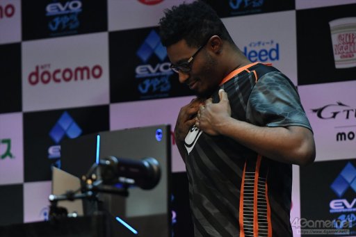 画像ギャラリー No.130のサムネイル画像 / ［EVO Japan］写真と共に振り返るDay3，現地レポートまとめ。「鉄拳7」「ストV AE」など4部門の決勝が行われ，3日間にわたる激闘が決着する