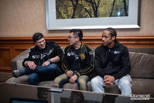 画像ギャラリー No.002のサムネイル画像 / ［EVO2019］PR Balrog選手，GamerBee選手，Infexious選手合同インタビュー。プロ活動の近況やEVO2019への意気込みが語られた