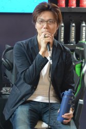 画像ギャラリー No.003のサムネイル画像 / ［TGS 2019］新旧「ストリートファイター」関係者と忍ism・百地氏が語る「格闘ゲームの未来」とは。タケヤ化学工業ブースの鼎談イベントをレポート