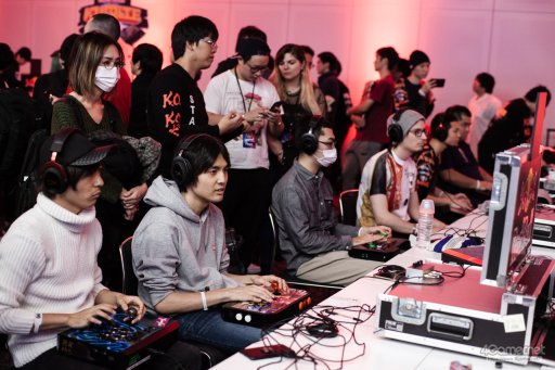 画像ギャラリー No.035のサムネイル画像 / Infiltrationが復活し，Punkが踊り，藤村が魅せた「Redbull Kumite 2019」フォトレポート。「ストV AE」のスターが愛知に集結した夢の2日間