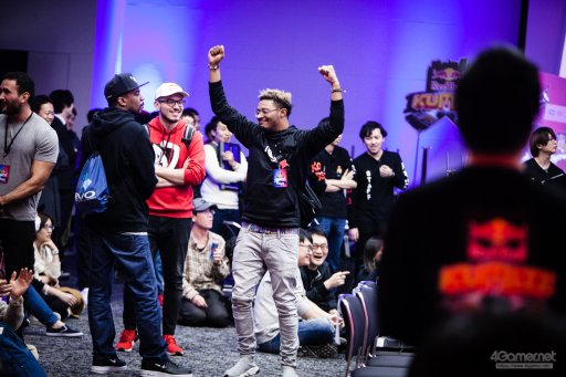 画像ギャラリー No.052のサムネイル画像 / Infiltrationが復活し，Punkが踊り，藤村が魅せた「Redbull Kumite 2019」フォトレポート。「ストV AE」のスターが愛知に集結した夢の2日間