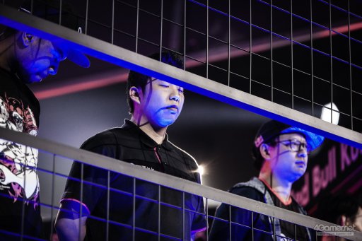 画像ギャラリー No.110のサムネイル画像 / Infiltrationが復活し，Punkが踊り，藤村が魅せた「Redbull Kumite 2019」フォトレポート。「ストV AE」のスターが愛知に集結した夢の2日間