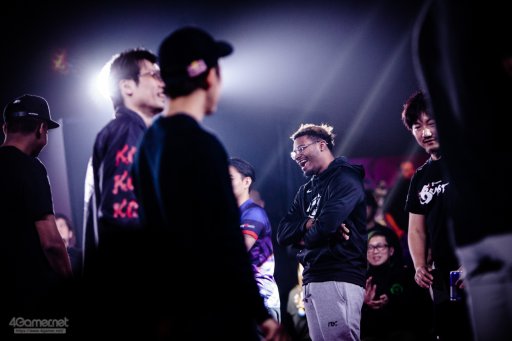 画像ギャラリー No.136のサムネイル画像 / Infiltrationが復活し，Punkが踊り，藤村が魅せた「Redbull Kumite 2019」フォトレポート。「ストV AE」のスターが愛知に集結した夢の2日間