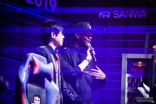 画像ギャラリー No.212のサムネイル画像 / Infiltrationが復活し，Punkが踊り，藤村が魅せた「Redbull Kumite 2019」フォトレポート。「ストV AE」のスターが愛知に集結した夢の2日間