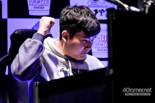 画像ギャラリー No.041のサムネイル画像 / ［EVO Japan］ここが世界最高峰。「鉄拳7」「スマブラSP」「ストV AE」の決勝が進行する「EVO Japan 2020」，Day3現地レポートまとめ