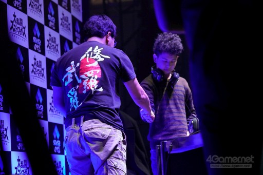 画像ギャラリー No.056のサムネイル画像 / ［EVO Japan］ここが世界最高峰。「鉄拳7」「スマブラSP」「ストV AE」の決勝が進行する「EVO Japan 2020」，Day3現地レポートまとめ