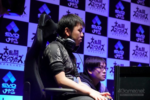 画像ギャラリー No.057のサムネイル画像 / ［EVO Japan］ここが世界最高峰。「鉄拳7」「スマブラSP」「ストV AE」の決勝が進行する「EVO Japan 2020」，Day3現地レポートまとめ