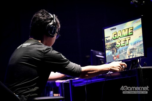 画像ギャラリー No.067のサムネイル画像 / ［EVO Japan］ここが世界最高峰。「鉄拳7」「スマブラSP」「ストV AE」の決勝が進行する「EVO Japan 2020」，Day3現地レポートまとめ