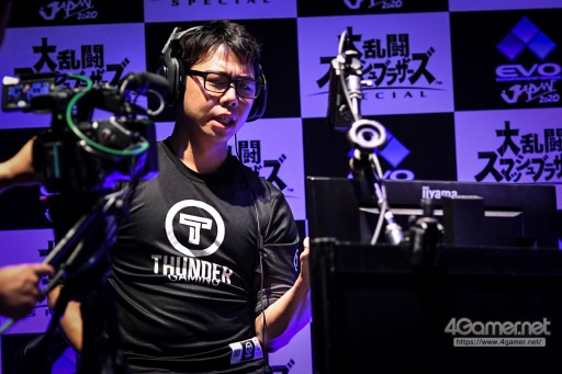 画像ギャラリー No.068のサムネイル画像 / ［EVO Japan］ここが世界最高峰。「鉄拳7」「スマブラSP」「ストV AE」の決勝が進行する「EVO Japan 2020」，Day3現地レポートまとめ