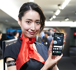 画像ギャラリー No.002のサムネイル画像 / Huawei渾身のハイエンドスマートフォン「Mate 10 Pro」テストレポート。カメラだけでなくゲーム方面でも良好な1台だ