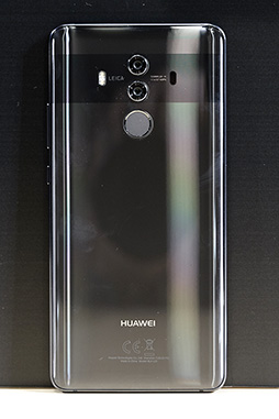 画像ギャラリー No.005のサムネイル画像 / Huawei渾身のハイエンドスマートフォン「Mate 10 Pro」テストレポート。カメラだけでなくゲーム方面でも良好な1台だ
