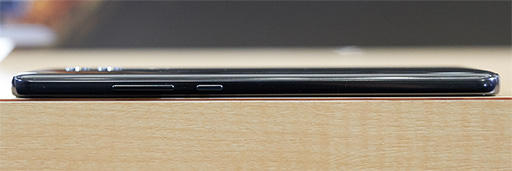 画像ギャラリー No.009のサムネイル画像 / Huawei渾身のハイエンドスマートフォン「Mate 10 Pro」テストレポート。カメラだけでなくゲーム方面でも良好な1台だ