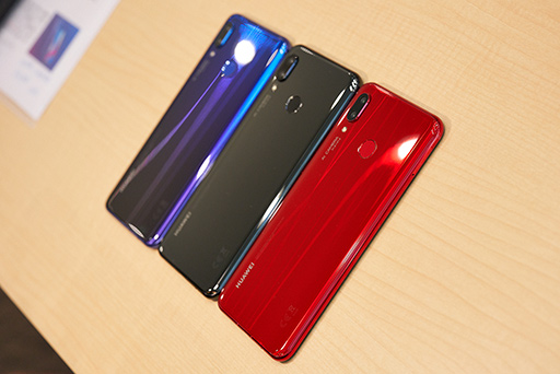 画像ギャラリー No.005のサムネイル画像 / Huaweiの新型スマートフォン「nova 3」テストレポート。ずば抜けたところはないが価格対スペック比の高さは魅力だ