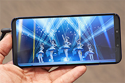 画像ギャラリー No.035のサムネイル画像 / Huaweiの新型スマートフォン「nova 3」テストレポート。ずば抜けたところはないが価格対スペック比の高さは魅力だ