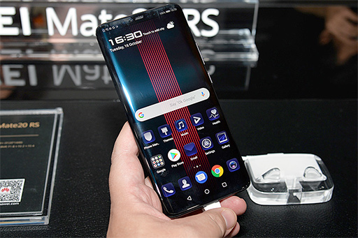 画像ギャラリー No.016のサムネイル画像 / Huaweiの新型スマートフォン「Mate 20」シリーズ実機レポート。大型でも握りやすい「Mate 20 Pro」に注目