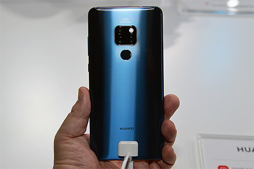 画像ギャラリー No.021のサムネイル画像 / Huaweiの新型スマートフォン「Mate 20」シリーズ実機レポート。大型でも握りやすい「Mate 20 Pro」に注目