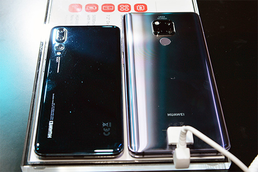 画像ギャラリー No.024のサムネイル画像 / Huaweiの新型スマートフォン「Mate 20」シリーズ実機レポート。大型でも握りやすい「Mate 20 Pro」に注目
