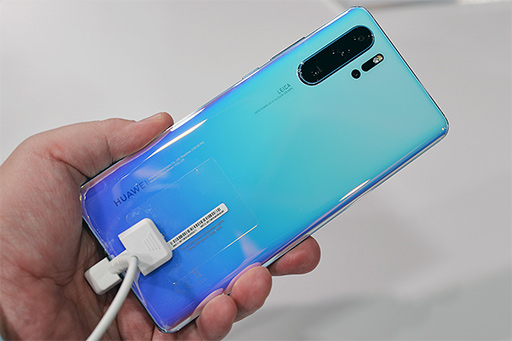 画像ギャラリー No.008のサムネイル画像 / Huawei,4連レンズ&光学5倍ズーム対応カメラ搭載スマートフォン「P30 Pro」を発表