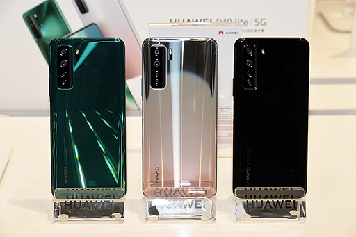 画像ギャラリー No.020のサムネイル画像 / Huawei渾身の新スマホ「P40 Pro 5G」をチェック。4眼式カメラとAI撮影機能は魅力だが,アプリストアには問題が