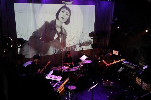 画像ギャラリー No.005のサムネイル画像 / 「『メタルマックス』25周年 ファン感謝復活祭（Live）〜WANTED!!〜」が開催。往年の人気曲に加え，新曲やゲームの最新情報がお披露目に