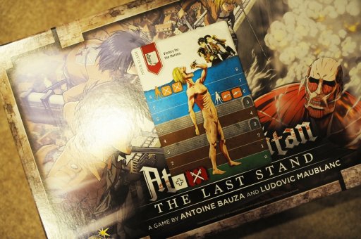 画像ギャラリー No.011のサムネイル画像 / ［SPIEL’17］ダイスを振って，うなじをえぐれ。「進撃の巨人」をテーマにしたボードゲーム「Attack on Titan: The Last Stand」プレイレポート