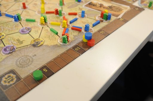 画像ギャラリー No.007のサムネイル画像 / ［SPIEL'17］Queen Gamesの新作「Pioneers」は，北米の入植と開拓をテーマにした“中量級”の快作だった