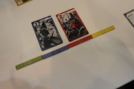 画像ギャラリー No.002のサムネイル画像 / ［SPIEL’17］Richard Garfield氏の新作「SpyNet」プレイレポート。MtGライクな手番数マネジメントが面白い，チーム対戦型カードゲーム