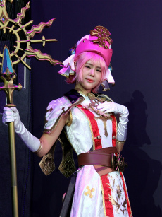 画像ギャラリー No.002のサムネイル画像 / ［G-Star 2017］Nexonのスマホ向けRPG「OVERHIT」開発者への合同インタビューを掲載。個性溢れる120種類以上のヒーローが登場
