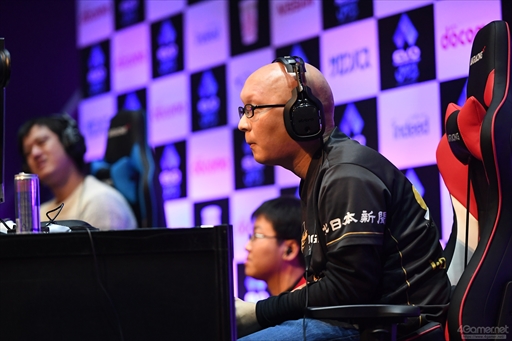 画像ギャラリー No.008のサムネイル画像 / ［EVO Japan］強さを積み上げるのは，自分1人の力ではない――「BLAZBLUE CROSS TAG BATTLE」部門優勝，Tomo/relo選手インタビュー