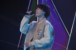 画像ギャラリー No.016のサムネイル画像 / 「荒野行動6周年大感謝祭」現地会場レポート。eスポーツ選手やストリーマーが過去と未来に分かれて激突,中川翔子さんも参戦