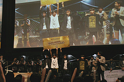 画像ギャラリー No.009のサムネイル画像 / 「PUBG Mobile」大会にGACKTさんも参戦。国内最大規模のeスポーツイベント「RAGE 2019 Spring」レポート