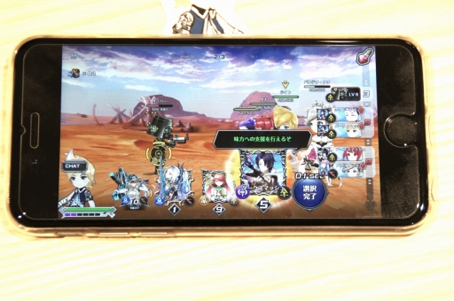 画像ギャラリー No.032のサムネイル画像 / “バッティング”が共闘感を演出する新作スマホアプリ。「クロノ ブリゲード」メディア向け最速体験会をレポート