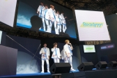 画像ギャラリー No.010のサムネイル画像 / ［TGS 2018］最新動画や綾崎小麦の★5レアリティのフォトが初公開された「Readyyy!」ステージをレポート。生ライブではゲーム主題歌を披露