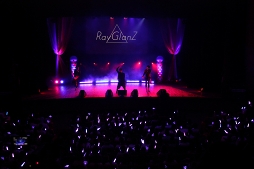 画像ギャラリー No.015のサムネイル画像 / RayGlanZがいたから僕らはここにいる。「Readyyy!」キャストインタビュー企画第4弾はクールなRayGlanZチーム