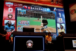 画像ギャラリー No.017のサムネイル画像 / 「eBASEBALL パワプロ・プロリーグ 2018」は西武,中日が首位発進。メインスタジアムで行われた6試合の現地レポートをお届け
